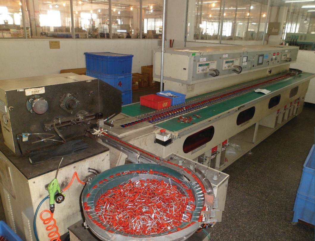 電容生產(chǎn)廠家-佳名興車(chē)間圖 電容生產(chǎn)廠家-佳名興車(chē)間圖